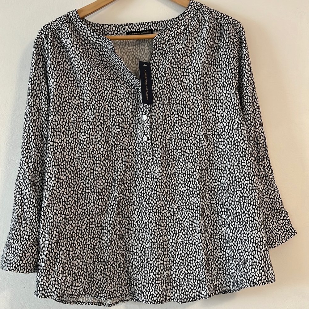 NWT Adrienne Vittadini Blouse